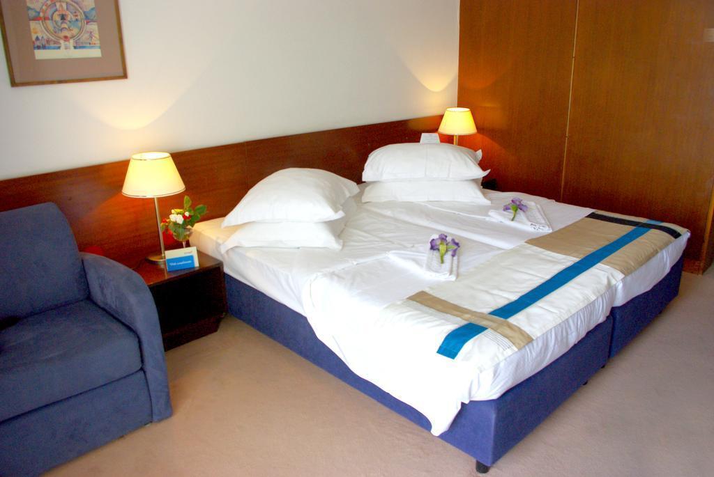Bluesun Hotel Maestral Brela Extérieur photo